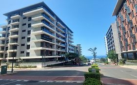 Umhlanga Rox - 2 Bedroom Apartment With Sea View